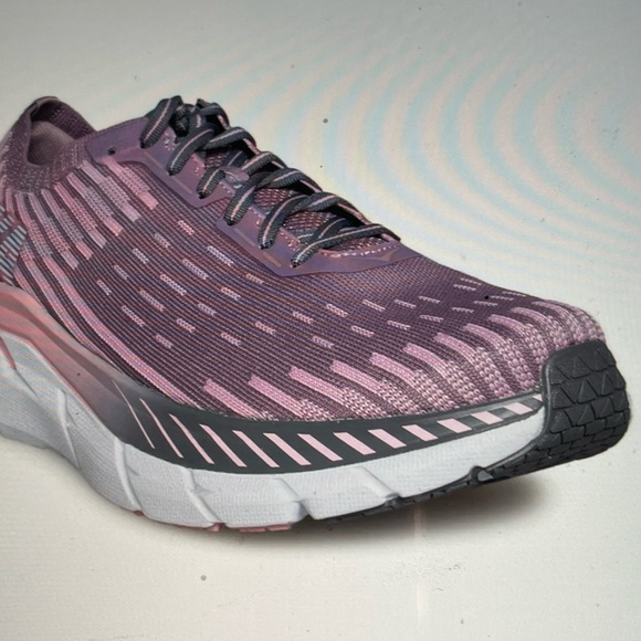 Hoka One One Clifton 5 Knit Women's 10.5 Running Shoes Cameo Pink Toadstool - Picture 1 of 8